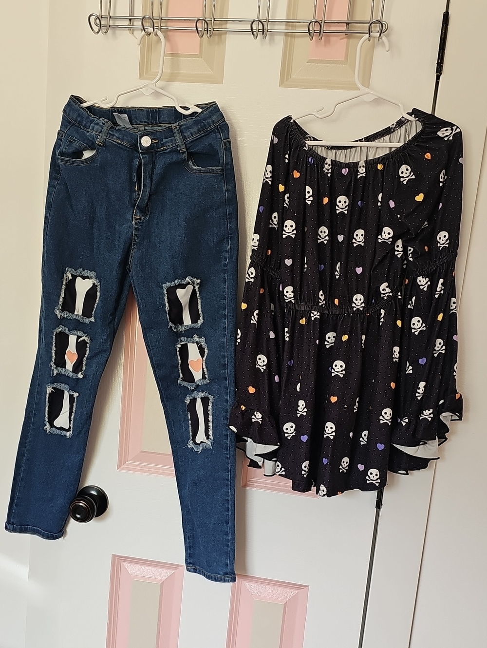 Halloween Outfit! Black Skull & Heart Peasant Top with Distressed Blue Jeans